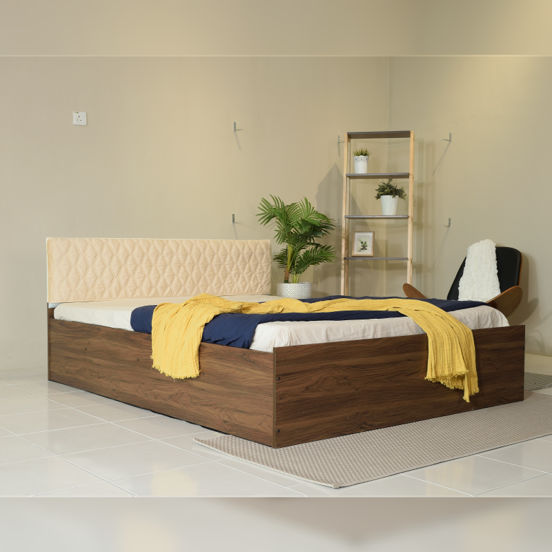 Deluxe Queen Bed Design 2